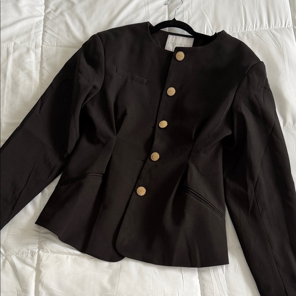 Missguided Black Blazer with Gold Buttons - Picture 3 of 4